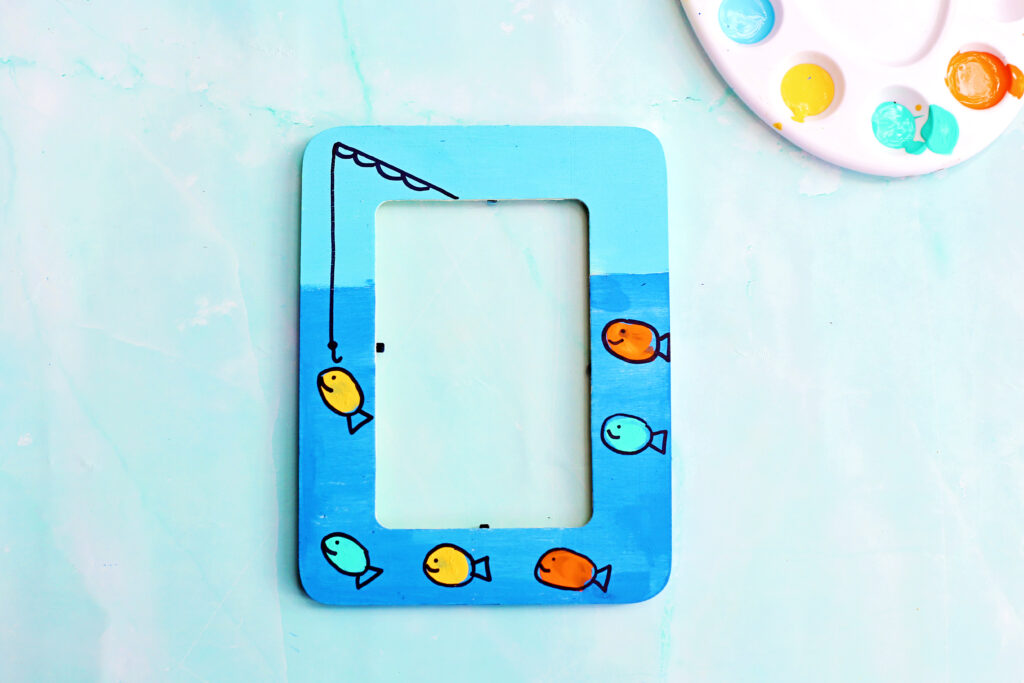 Fingerprint Fish Picture Frame Craft Final 1 - Cultivating Brilliant Minds Fingerprint Fish Picture Frame Craft