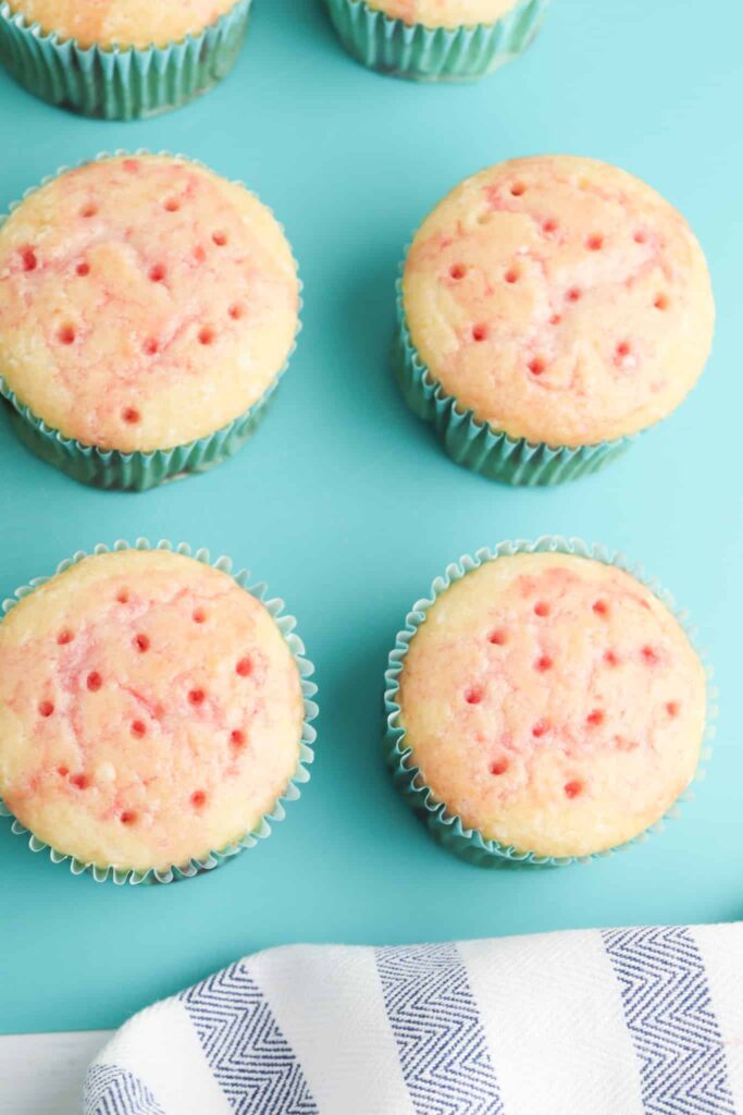 Shark Attack Cupcakes - Cultivating Brilliant Minds shark attack cupcakes