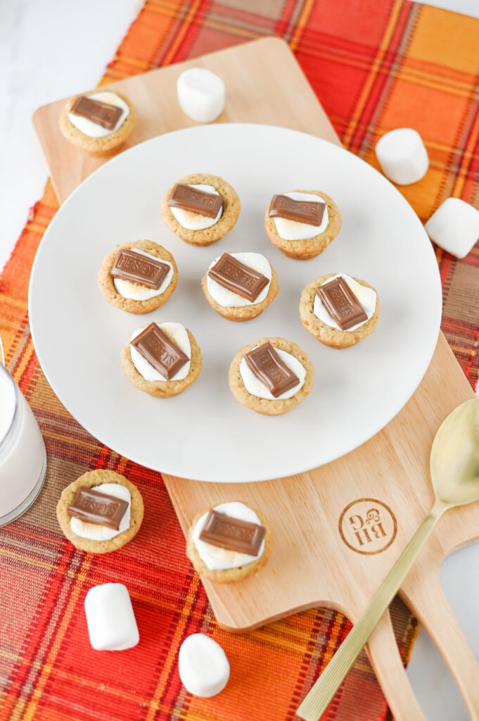 S'mores Cookie Cups - Cultivating Brilliant Minds S'mores Cookie Cups