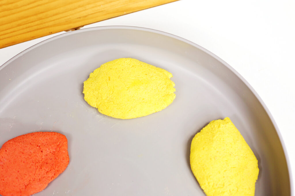 Baking Soda and Water - Cultivating Brilliant Minds a close up of baking soda turkey feathers