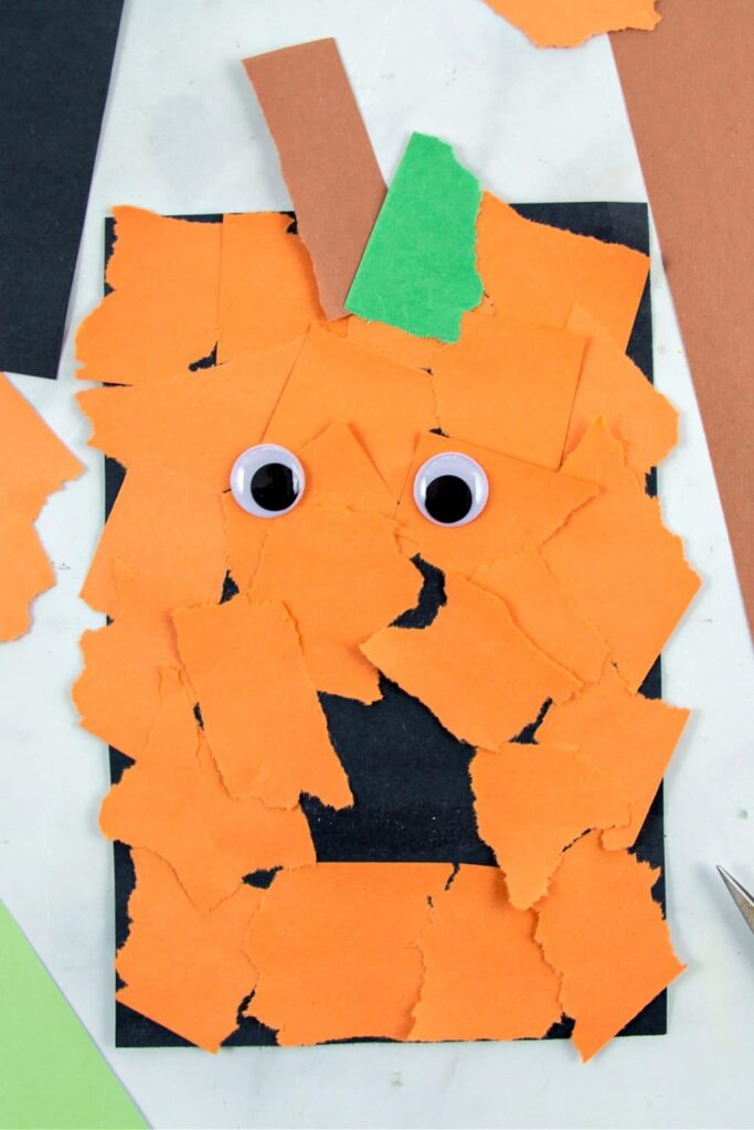 Construction Paper Jack O Lantern Craft - Cultivating Brilliant Minds Construction Paper Jack O Lantern Craft