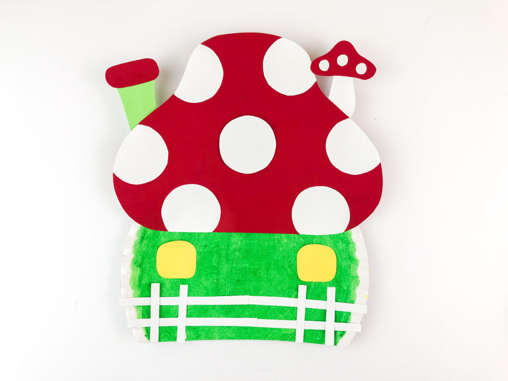 Photo 7-16-25 8 00 57 PM - Cultivating Brilliant Minds add a fence to the paper plate