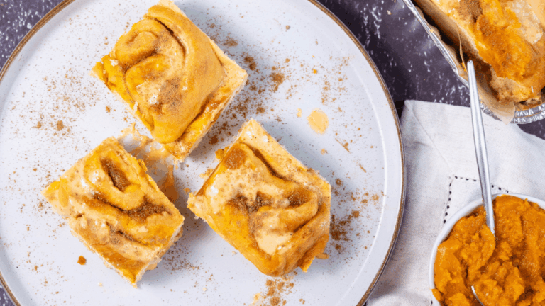Pumpkin Cinnamon Rolls