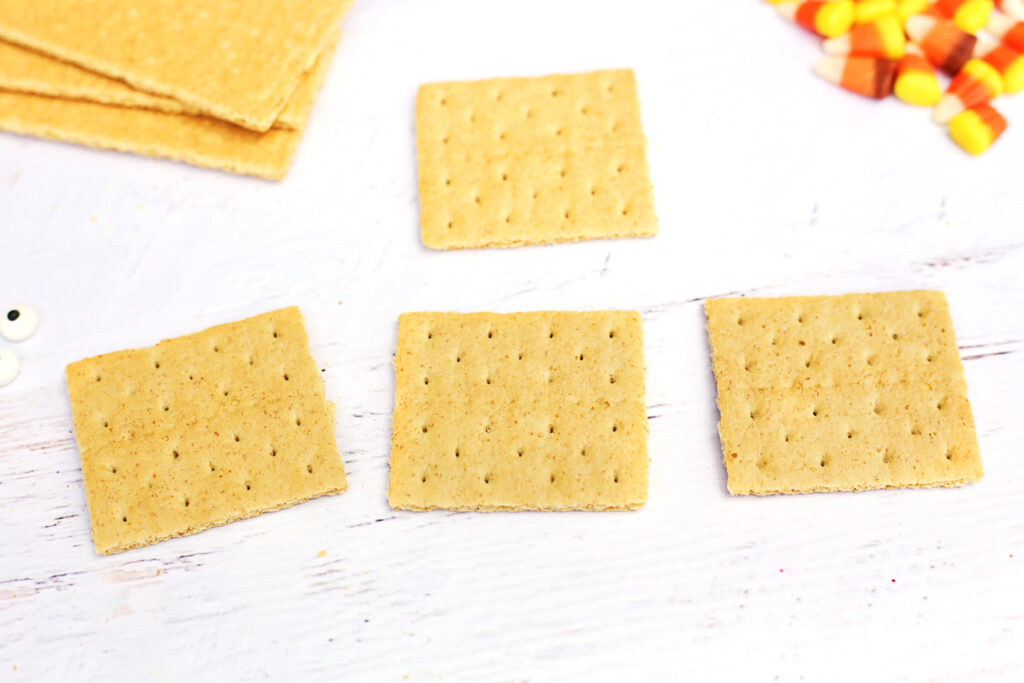 Graham Cracker Turkey - Cultivating Brilliant Minds broken graham crackers