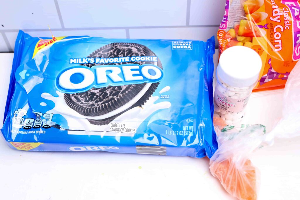 Turkey Oreos for Thanksgiving - Cultivating Brilliant Minds Ingredients to make turkey oreos
