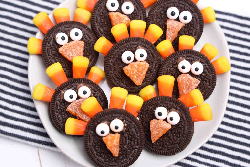 Turkey Oreos for Thanksgiving - Cultivating Brilliant Minds Oreos decorated to look like turkeys