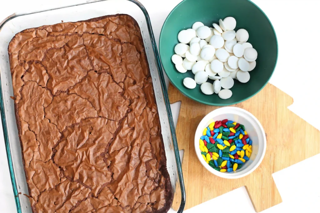Christmas Tree Brownies - Cultivating Brilliant Minds brownies, white candy melts, and m&ms