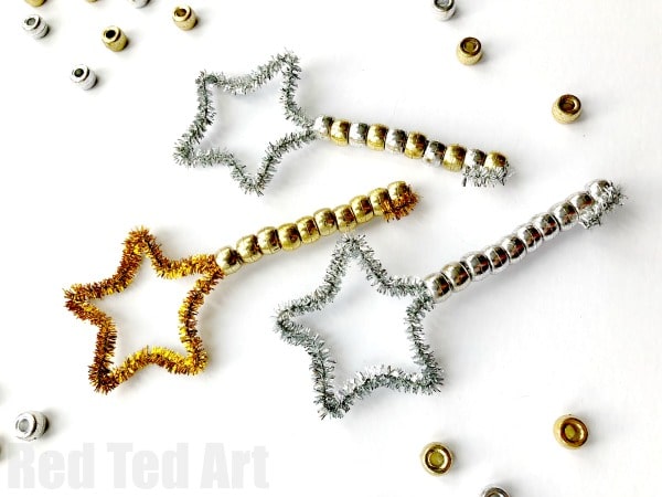 New Years Crafts for Kids - Cultivating Brilliant Minds New Years Eve Toddler Bubble Wands