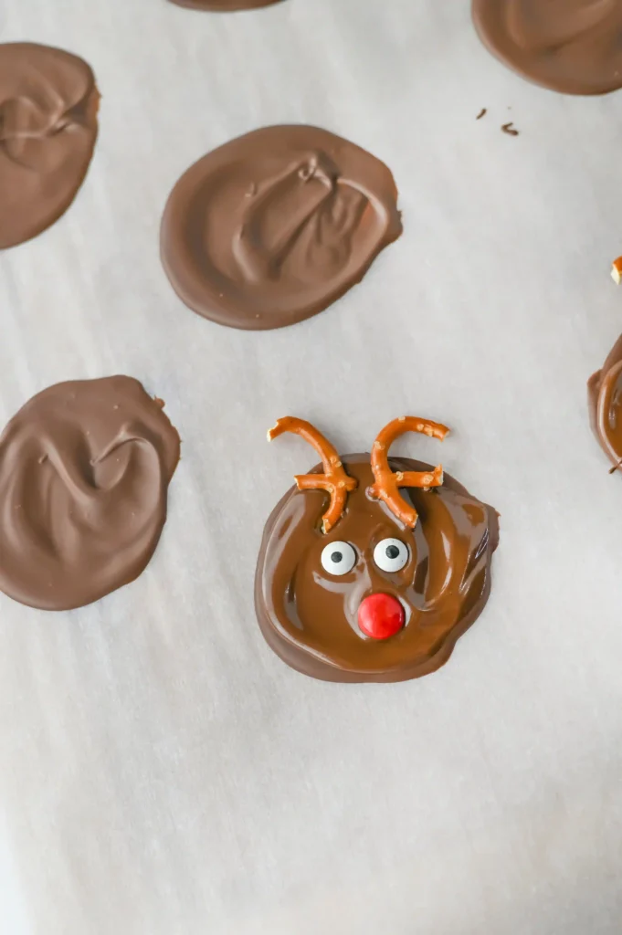 Reindeer Bark for Christmas - Cultivating Brilliant Minds chocolate bark decorated to look like a reindeer