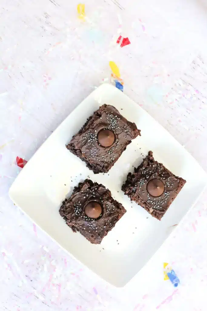 Midnight Kiss Brownies - Cultivating Brilliant Minds new year's even brownies with a hershey kiss on top