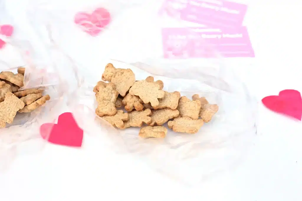 Printable Valentine Card: I Like You Beary Much - Cultivating Brilliant Minds a bag of teddy grahams
