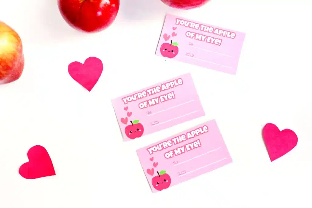 Printable Valentines: You're the Apple of My Eye - Cultivating Brilliant Minds printable valentine with an apple on it that says "you're the apple of my eye"