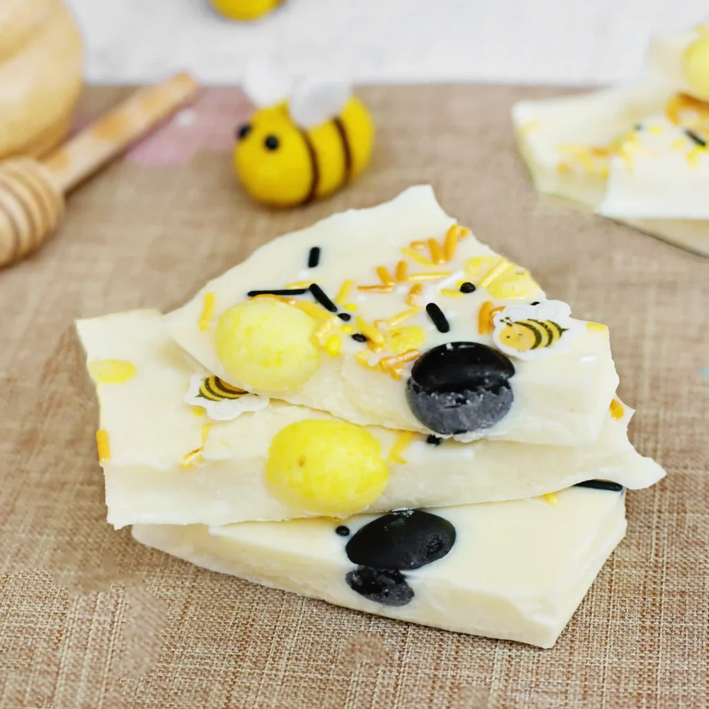 Bumble Bee Bark - Cultivating Brilliant Minds bumblebee chocolate bark made with white chocolate, jelly beans, and bee sprinkles