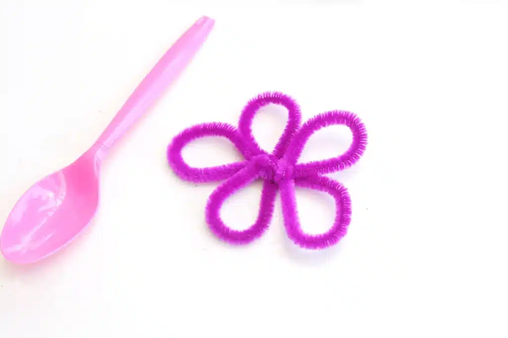 Flower Pot Parfait Cups - Cultivating Brilliant Minds a pipe cleaner twisted to look like a flower