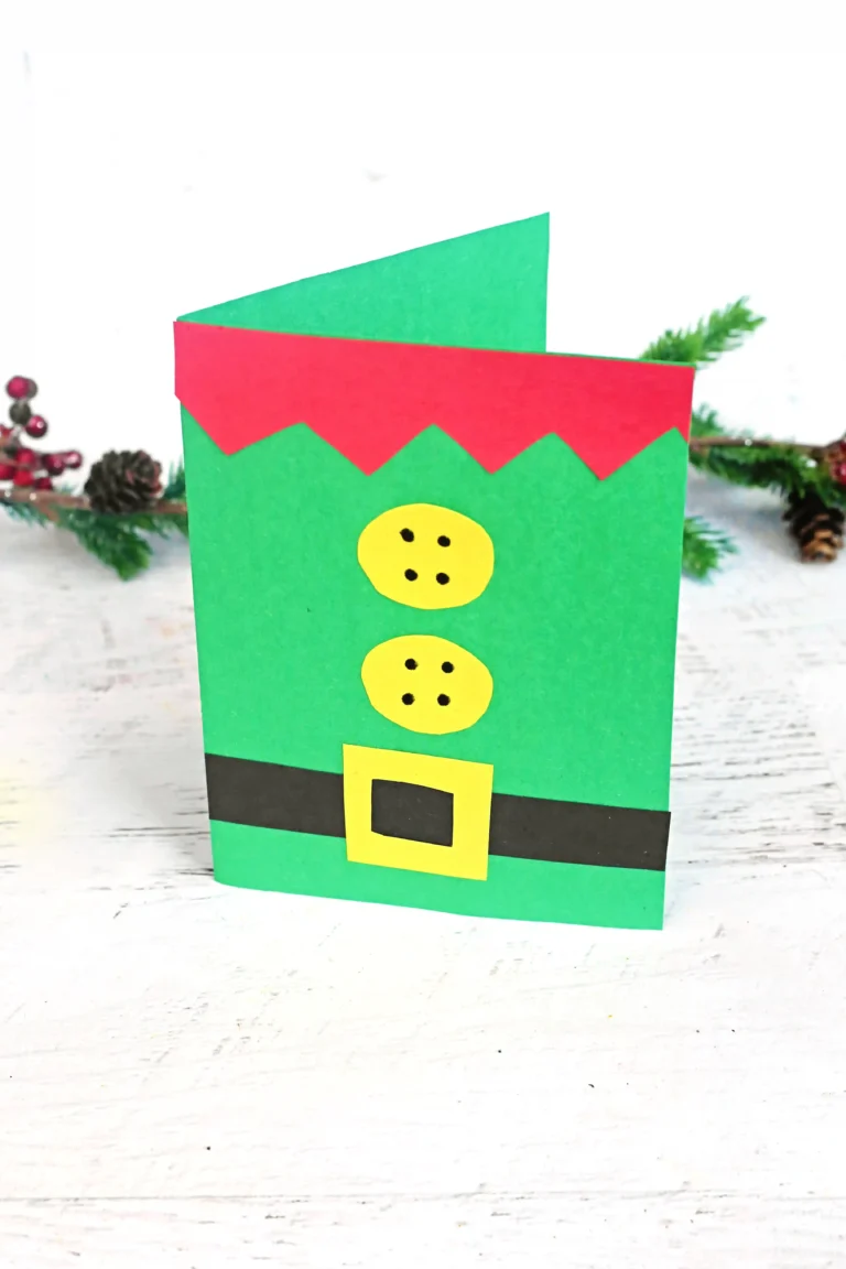 a diy christmas card that looks like an elf outfit